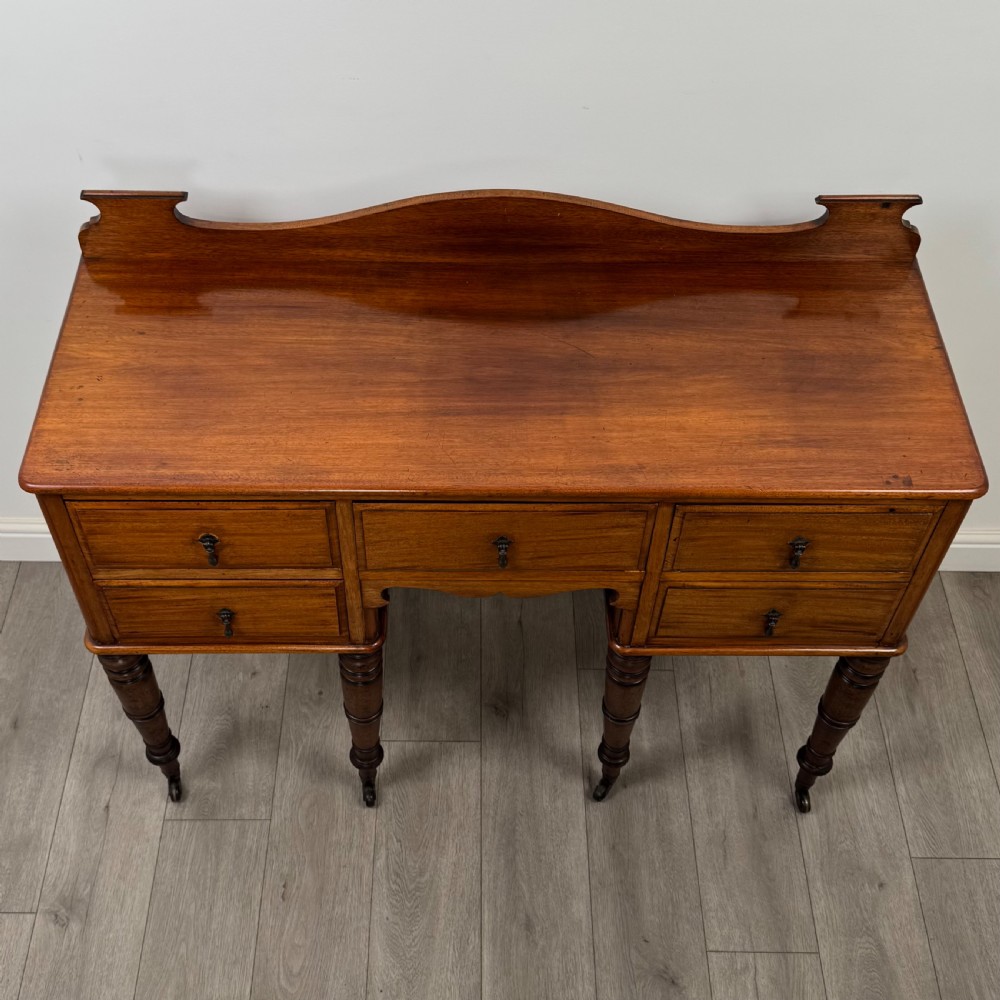 Antique 19th Century Victorian Sideboard In Walnut  View IX