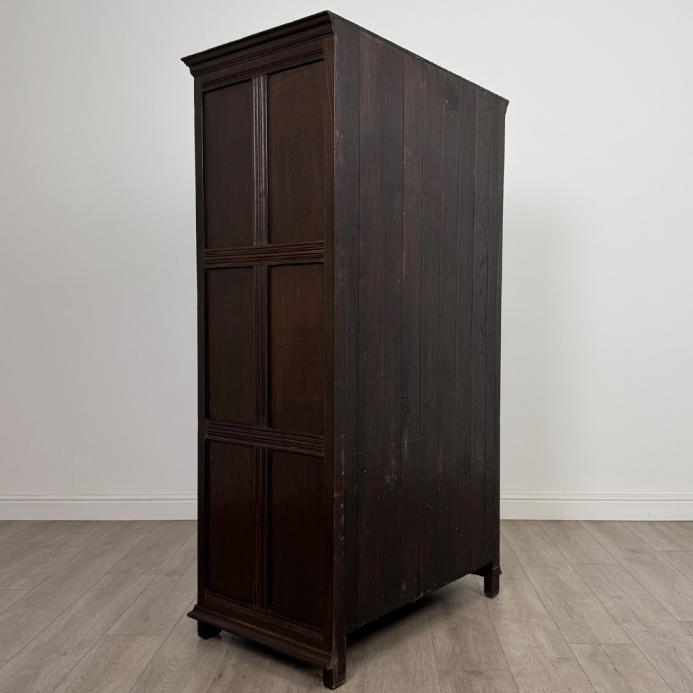 Antique 20th Century Fine Quality Small Oak Wardrobe  View V