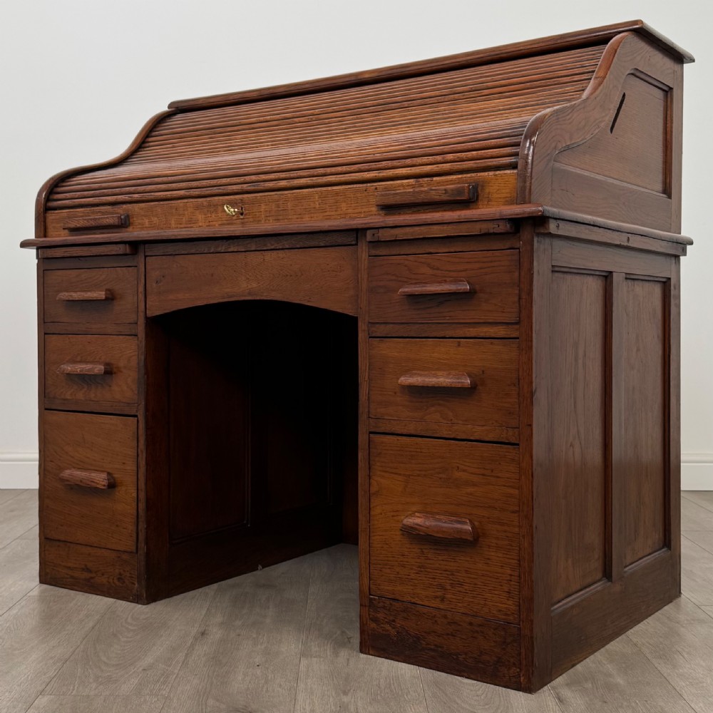 Antique 20th Century Edwardian Roll Top Desk In Oak View III