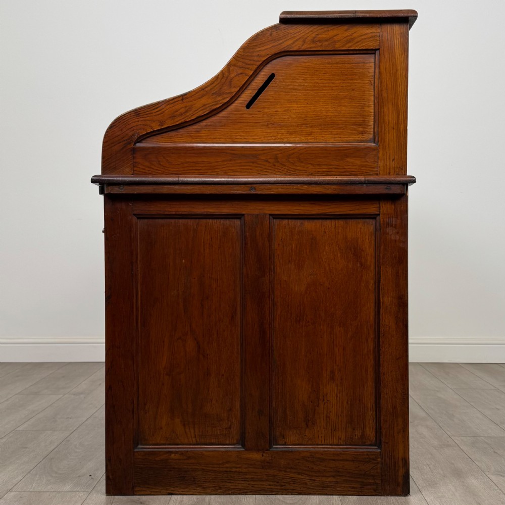 Antique 20th Century Edwardian Roll Top Desk In Oak View IV