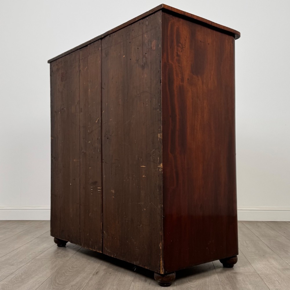 Antique 19th Century Victorian Chest Of Drawers In Mahogany View VI
