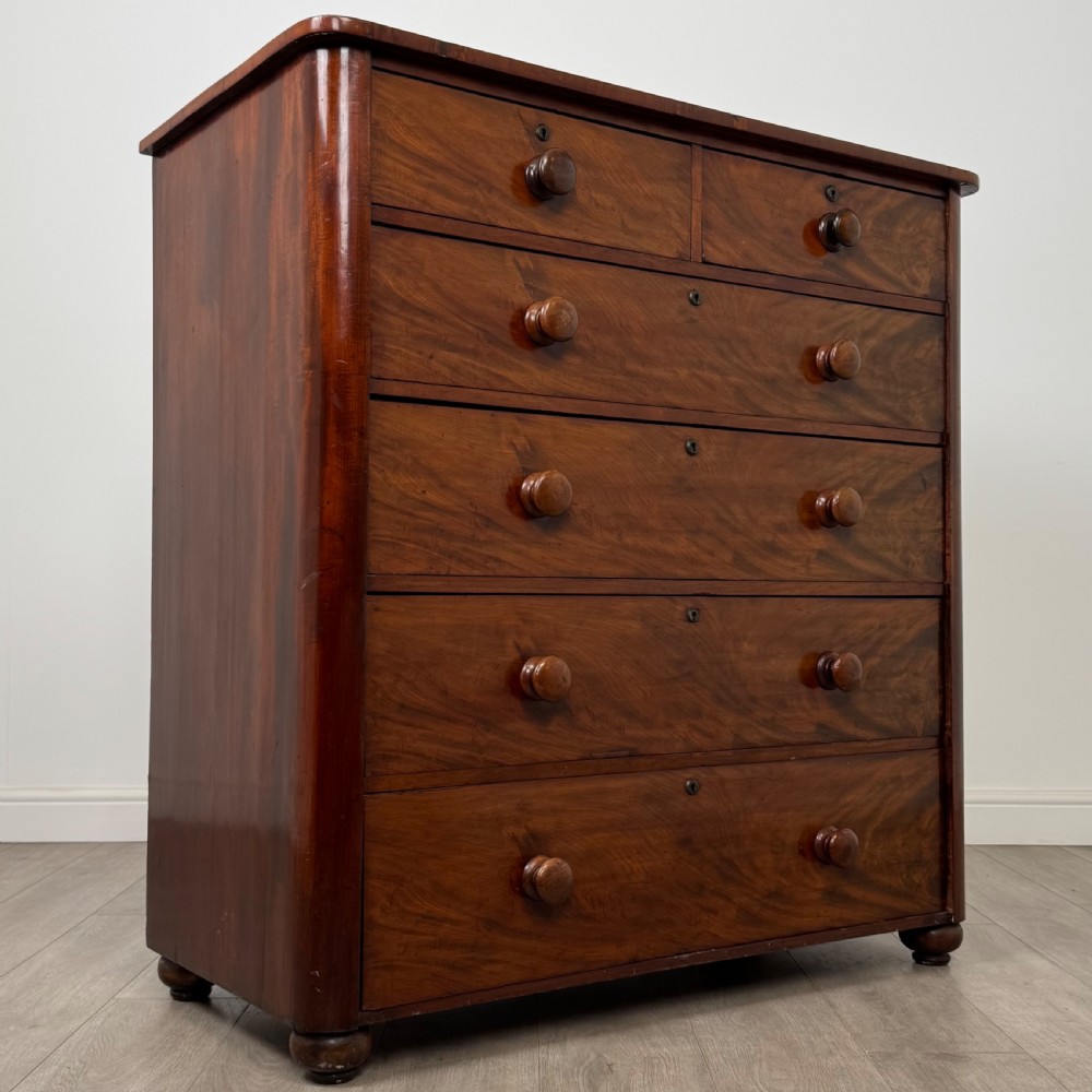 Antique 19th Century Victorian Chest Of Drawers In Mahogany View VIII