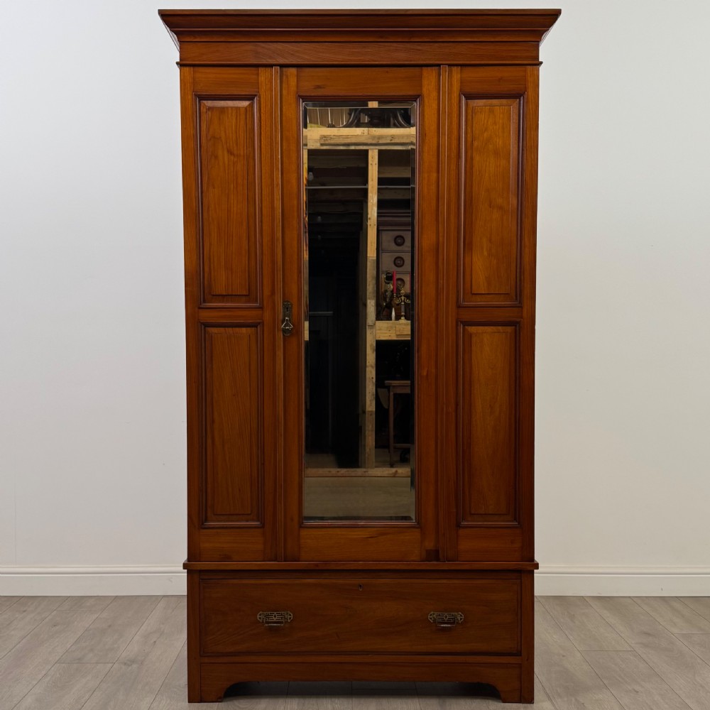 Antique 20th Century Edwardian Wardrobe In Walnut