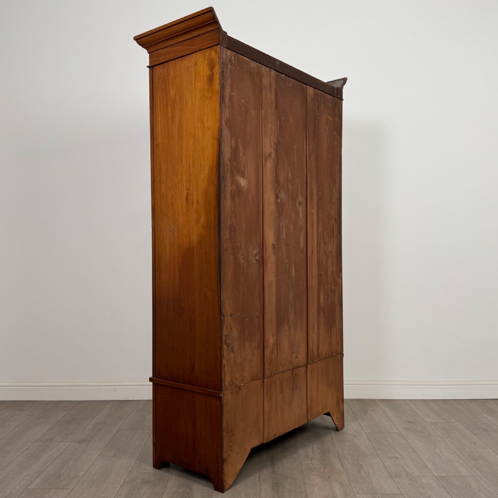 Antique 20th Century Edwardian Wardrobe In Walnut View V