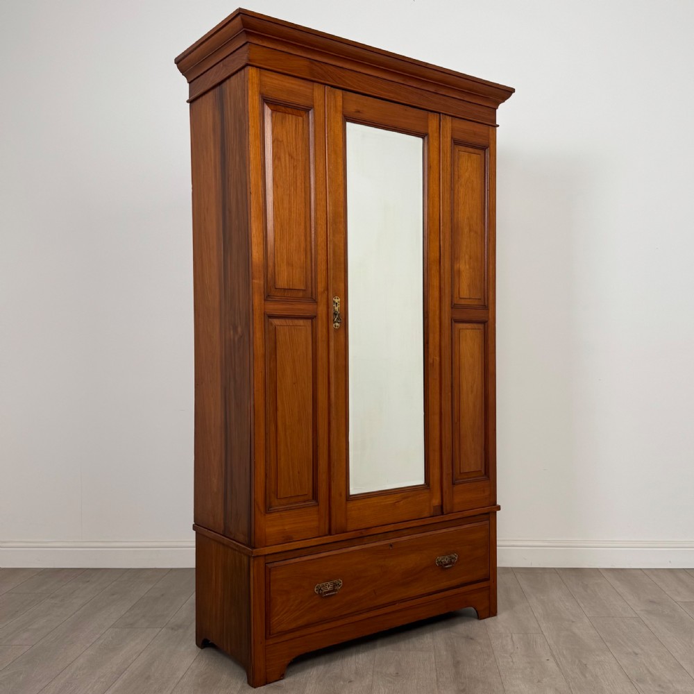 Antique 20th Century Edwardian Wardrobe In Walnut View IX