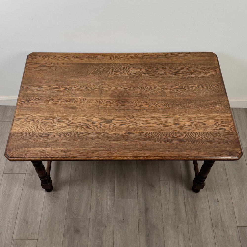 Antique 20th Century Good Quality Dining Table In Oak  View IV
