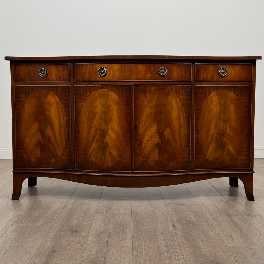 Antique 20th Century Good Quality Sideboard In Mahogany 