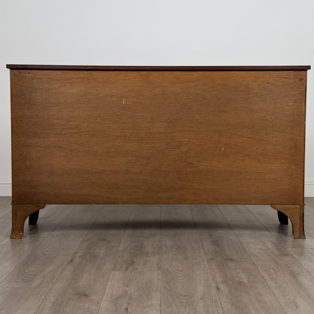 Antique 20th Century Good Quality Sideboard In Mahogany  View VI
