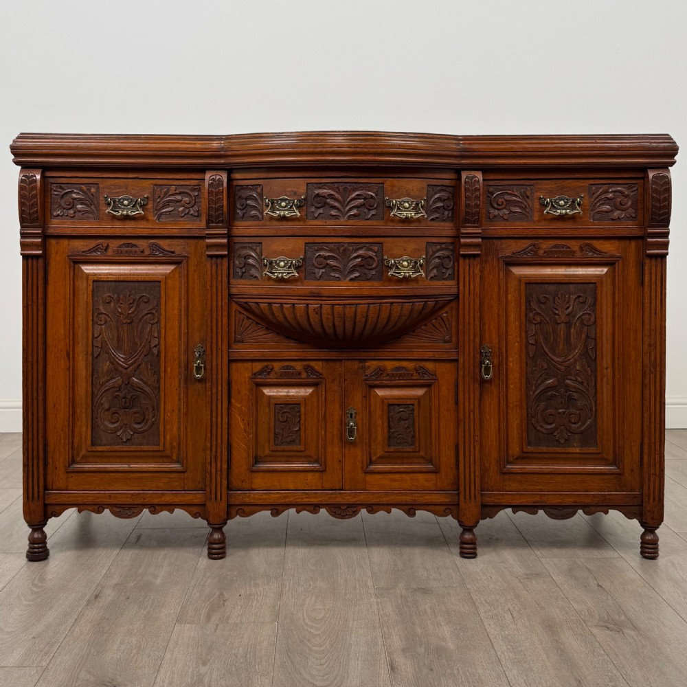 Antique 19th Century Fine Quality Sideboard In Golden Oak