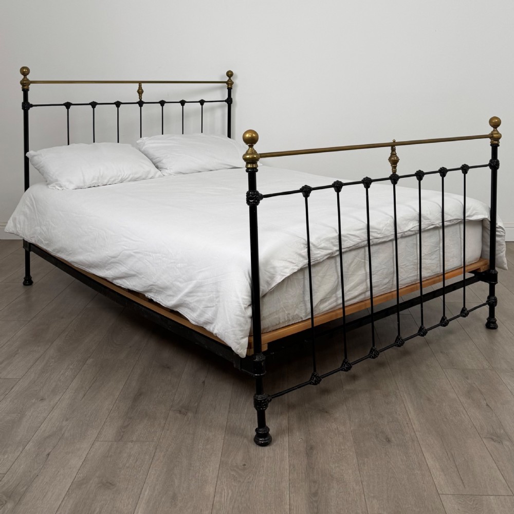 Antique 19th Century Victorian Brass And Iron Double Bed 