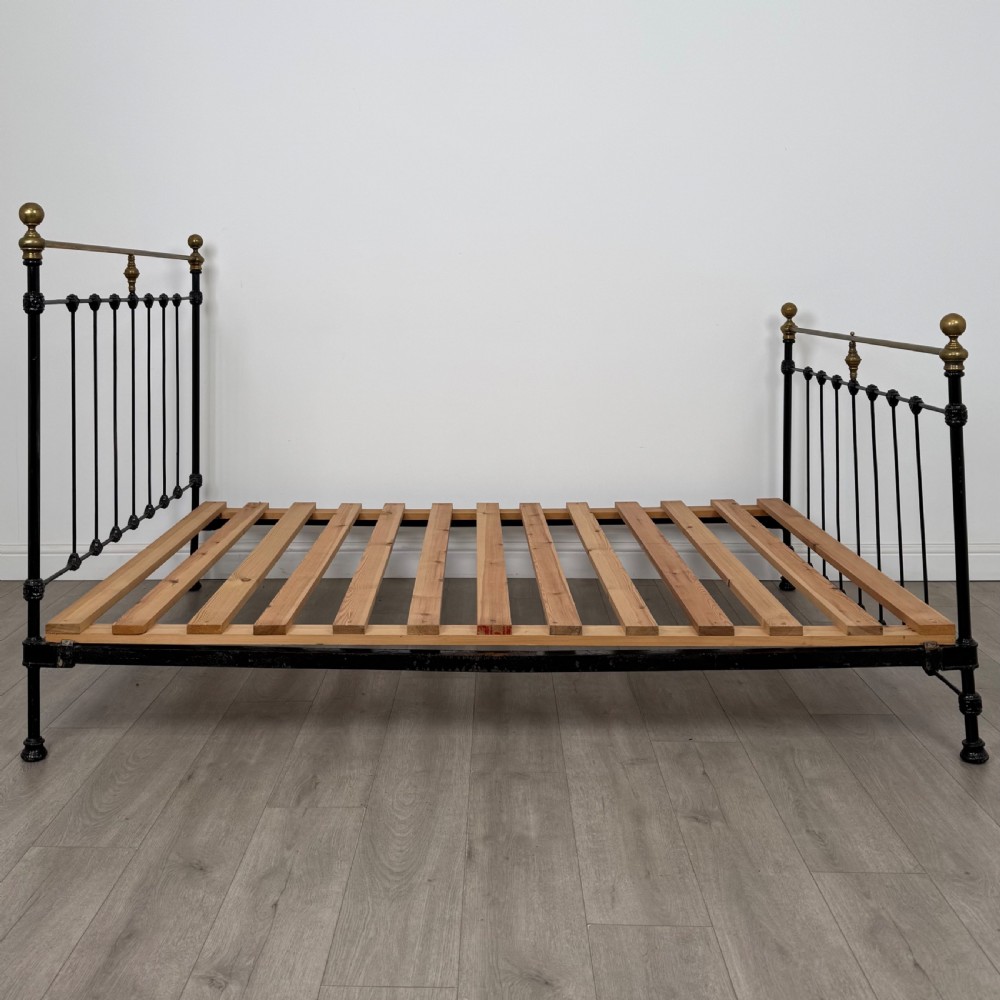Antique 19th Century Victorian Brass And Iron Double Bed  View III
