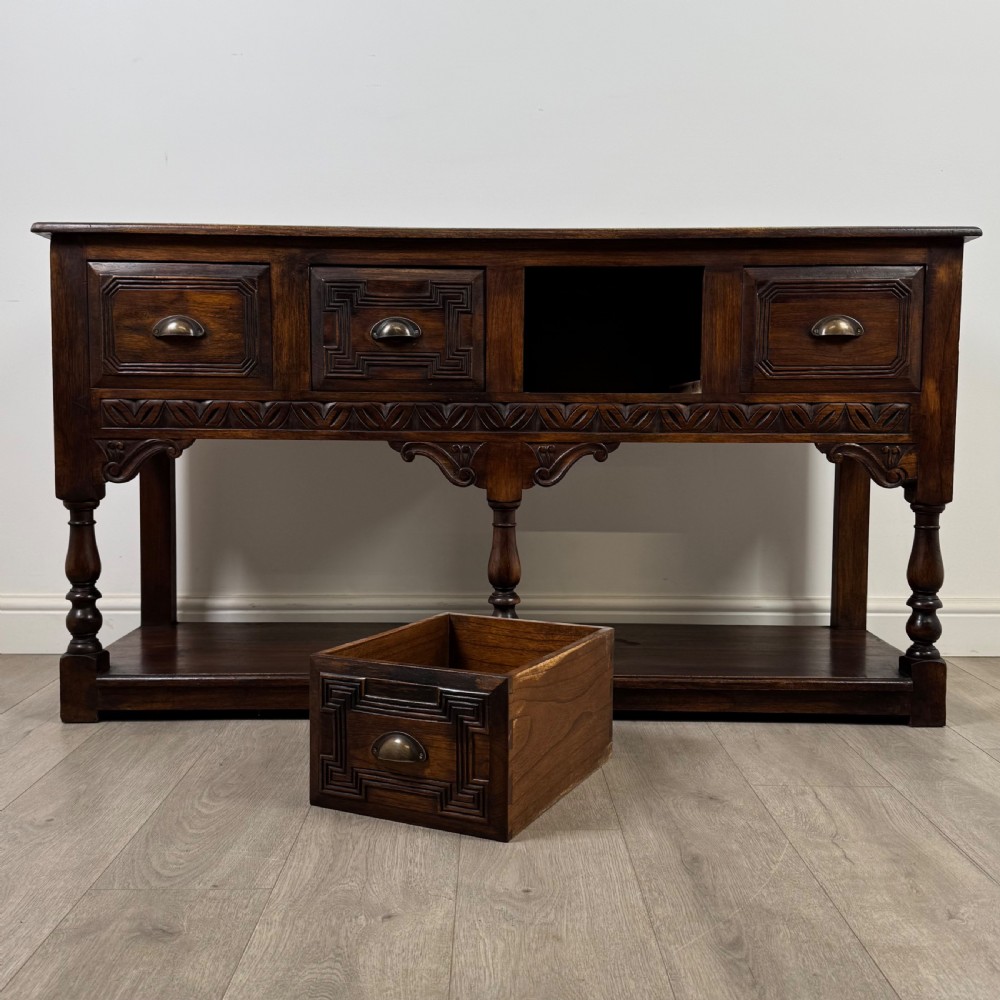  Antique 20th Century Good Quality Dresser Base In Walnut View X
