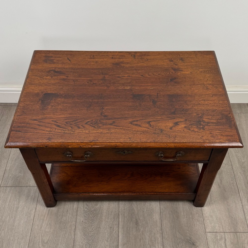 Antique 20th Century Fine Quality Coffee Table In Oak View IX