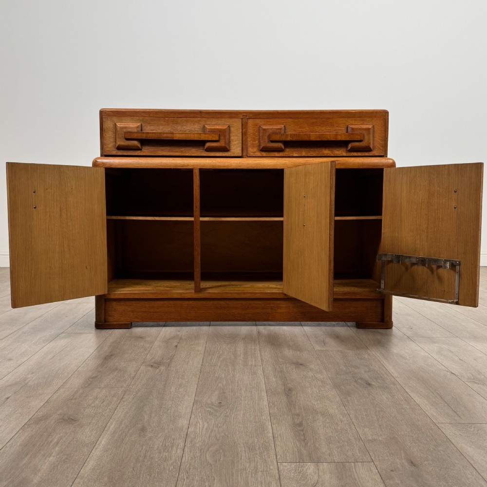 Antique 20th Century Art Deco Sideboard In Golden Oak  View II