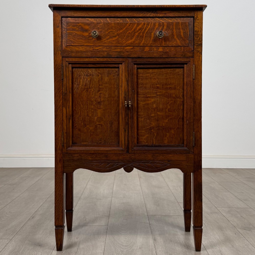 Antique 20th Century Small Edwardian Cabinet In Golden Oak