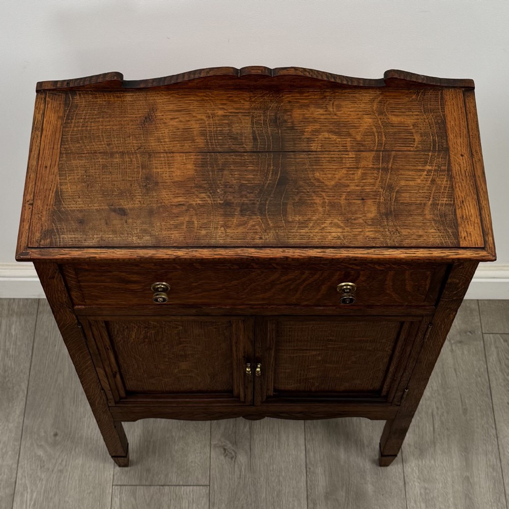 Antique 20th Century Small Edwardian Cabinet In Golden Oak View X