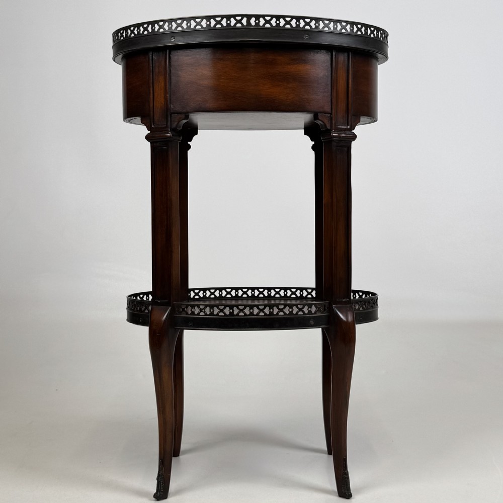 Antique 20th Century Pair Of Mahogany Bedside Cabinets View VI