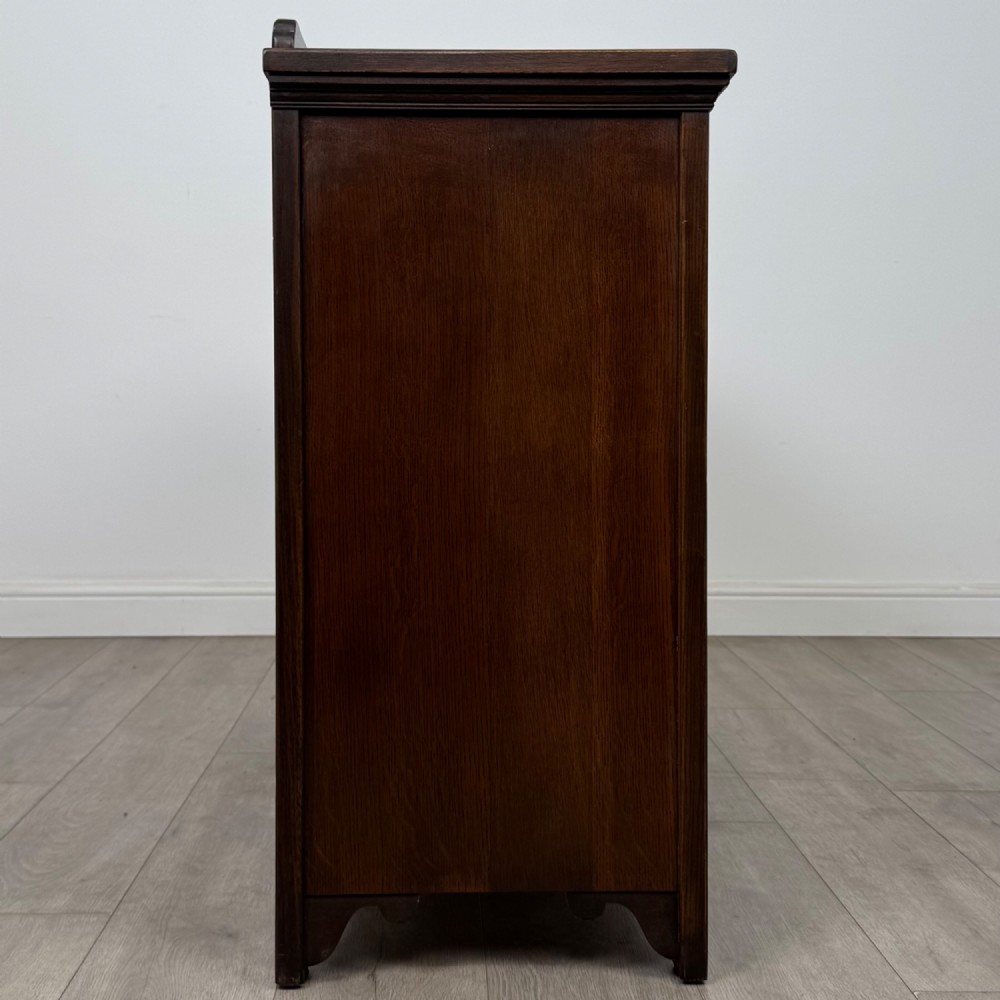 Antique 20th Century Good Quality Sideboard In Oak View VIII
