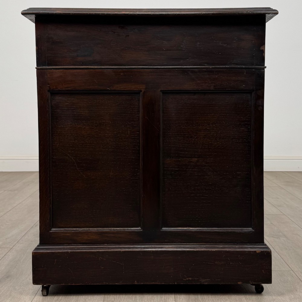 Antique 20th Century Leather Top Pedestal Desk In Oak View III
