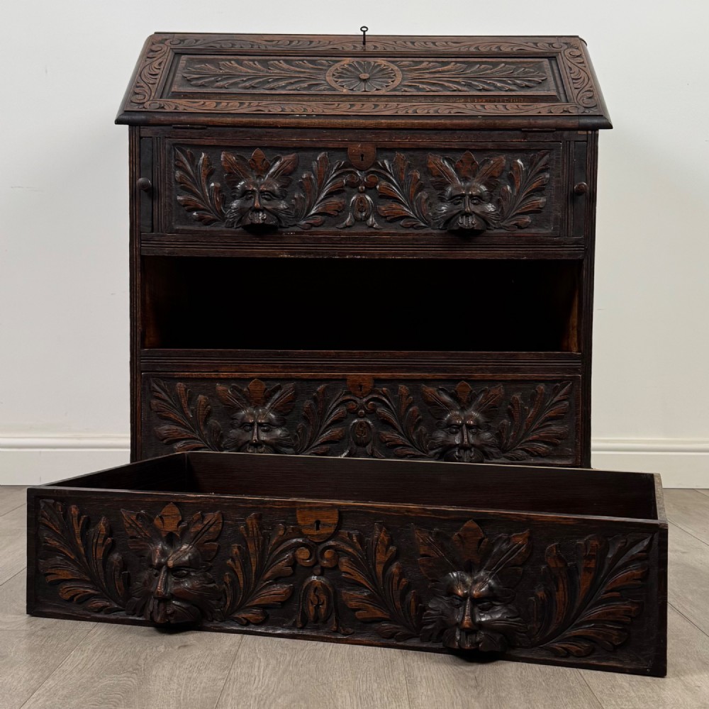 Antique 19th Century Victorian Green Man Bureau In Oak View XII