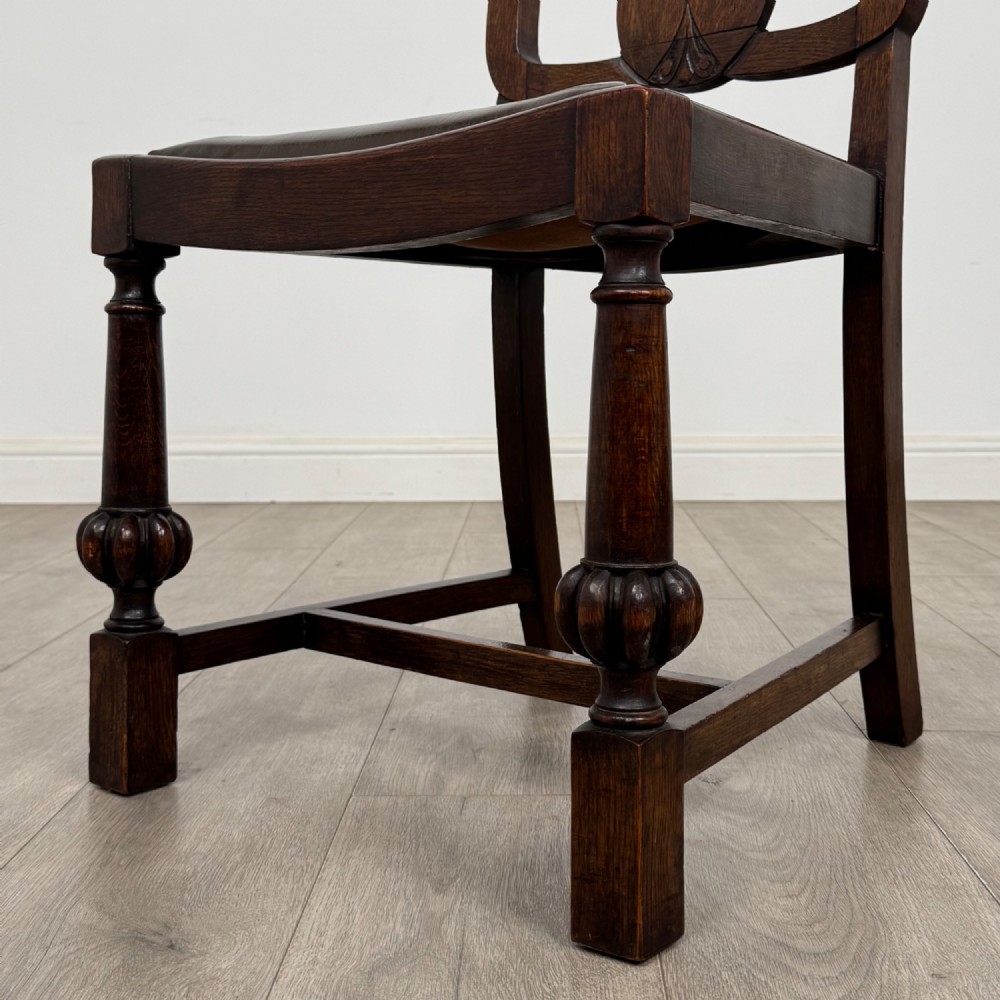 Antique 20th Century Dining Table With 4 Dining Chairs In Oak View XIII