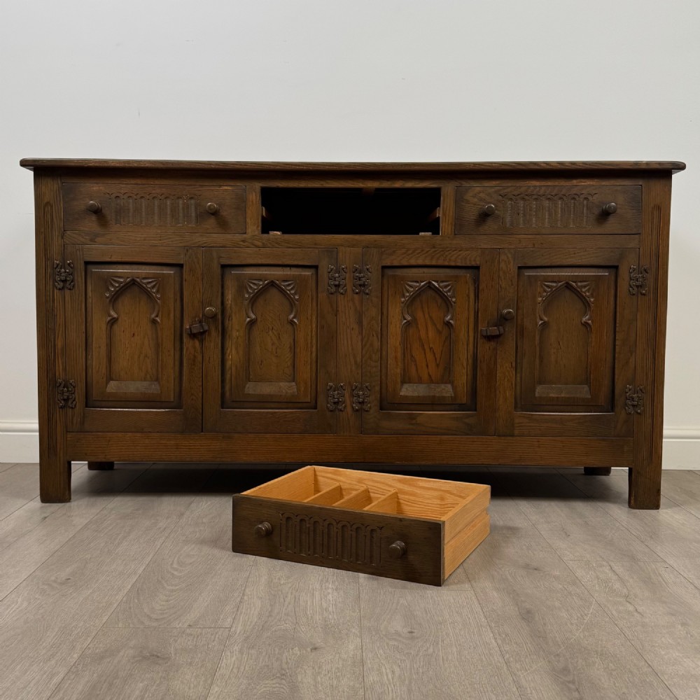 Antique 20th Century Good Quality Sideboard In Oak View XI