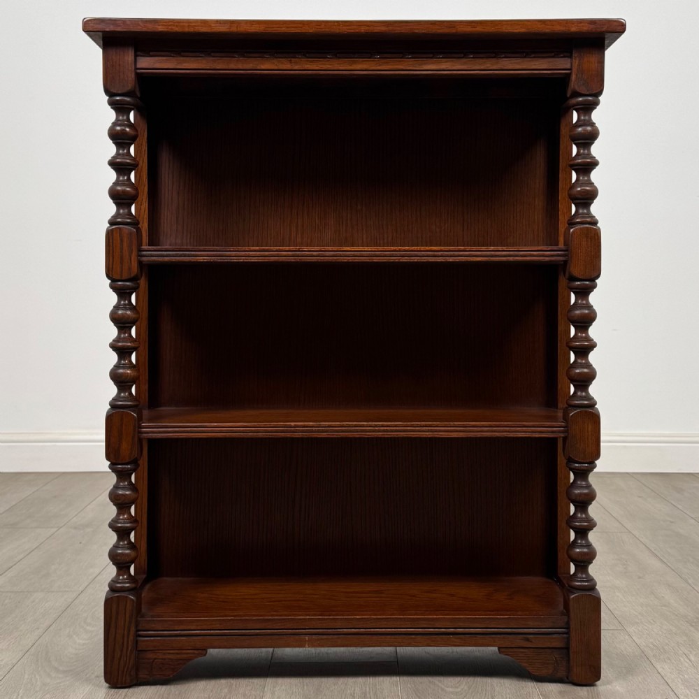 Antique 20th Century Open Bookcase In Oak View II