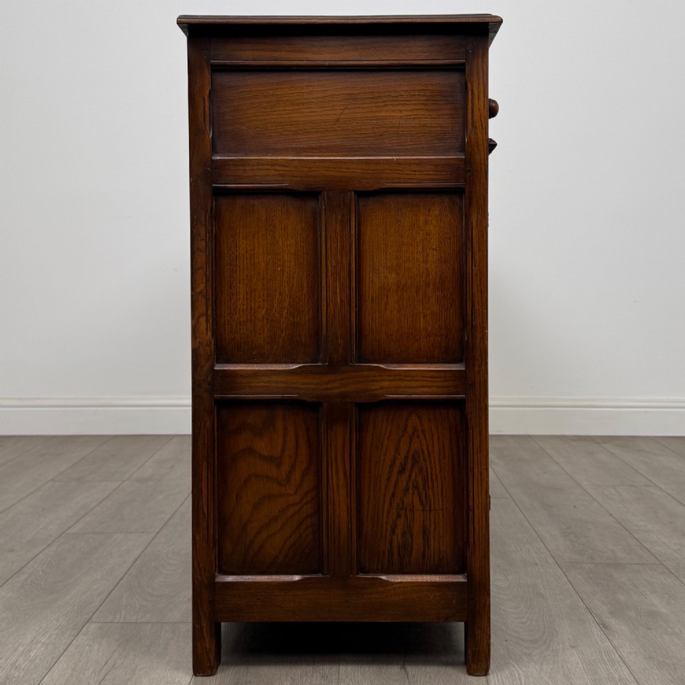 Antique 20th Century Jacobean Style Sideboard In Oak View VIII