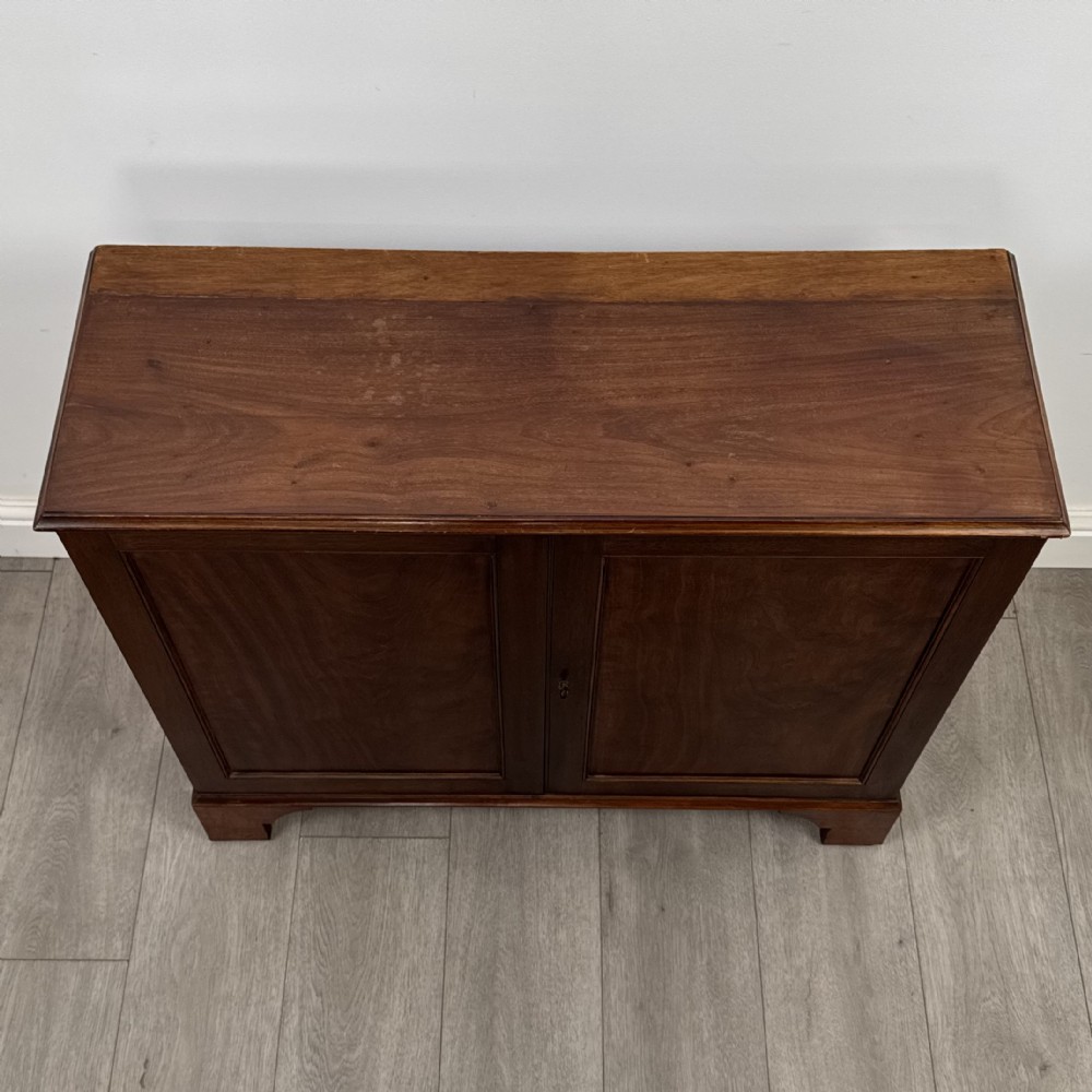 Antique 18th Century Small Georgian Cabinet In Mahogany View X