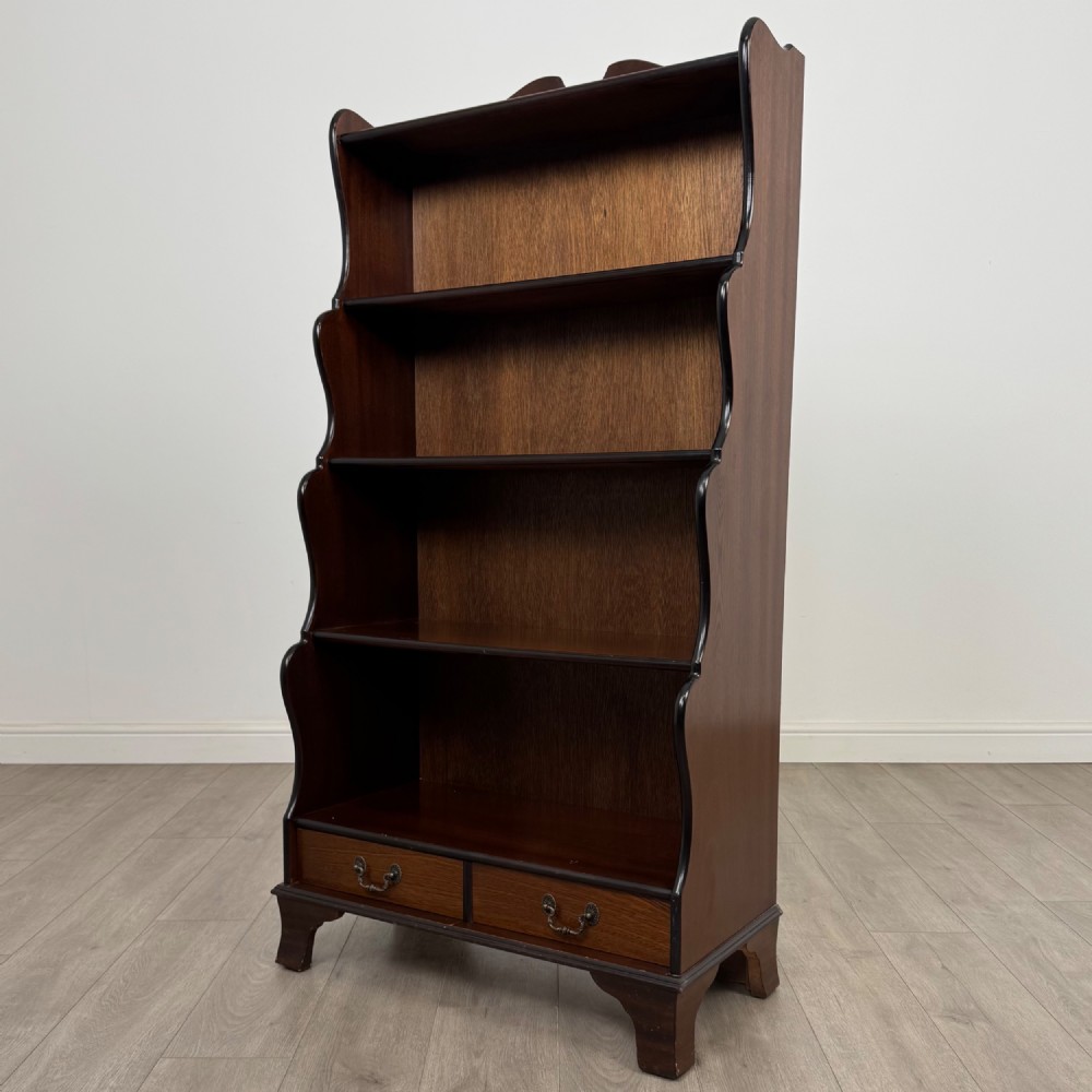 Antique 20th Century Waterfall Bookcase In Mahogany View III