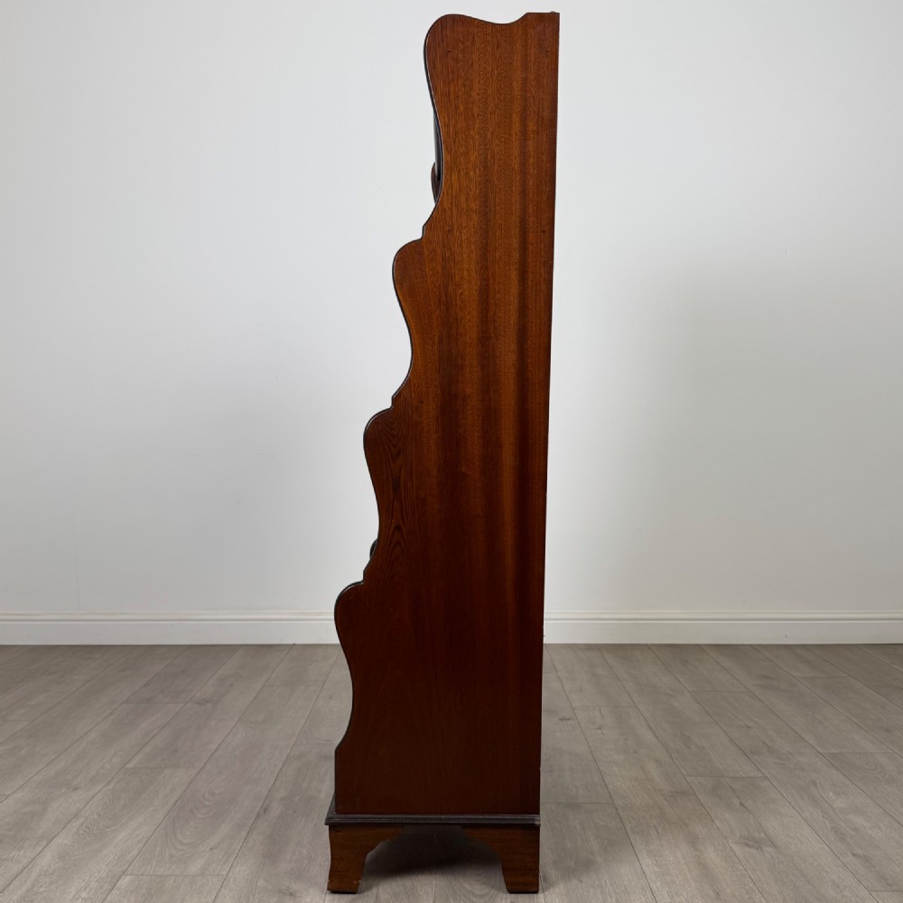 Antique 20th Century Waterfall Bookcase In Mahogany View IV
