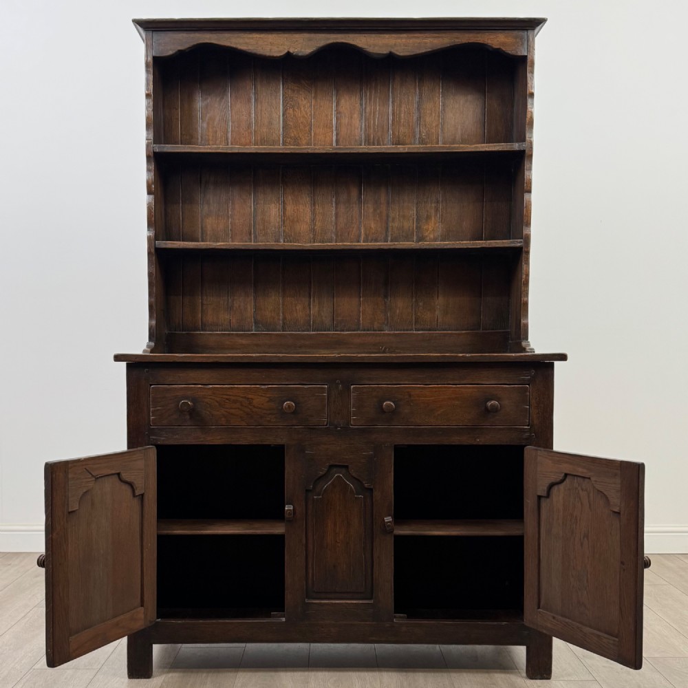 Antique 20th Century Good Quality Welsh Dresser In Oak View II
