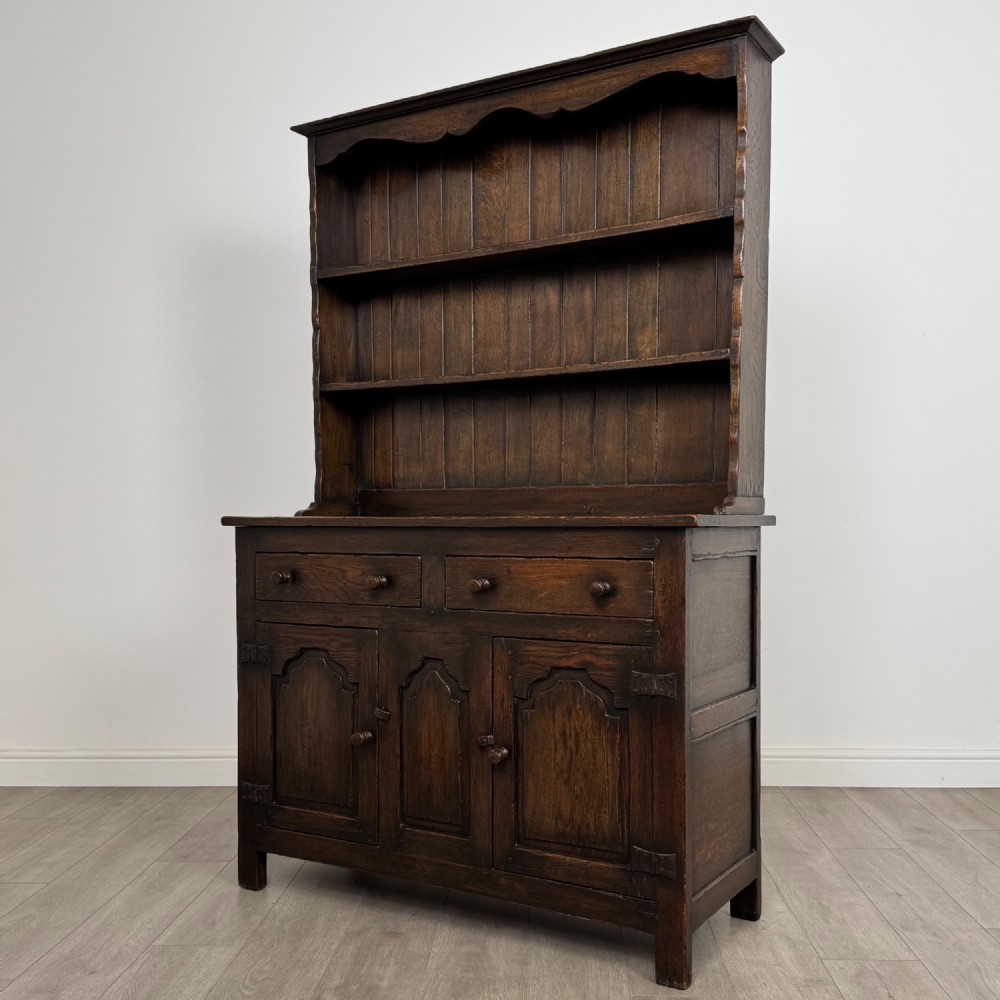 Antique 20th Century Good Quality Welsh Dresser In Oak View III