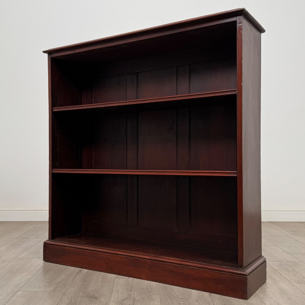 Antique 20th Century Open Bookcase In Mahogany View III