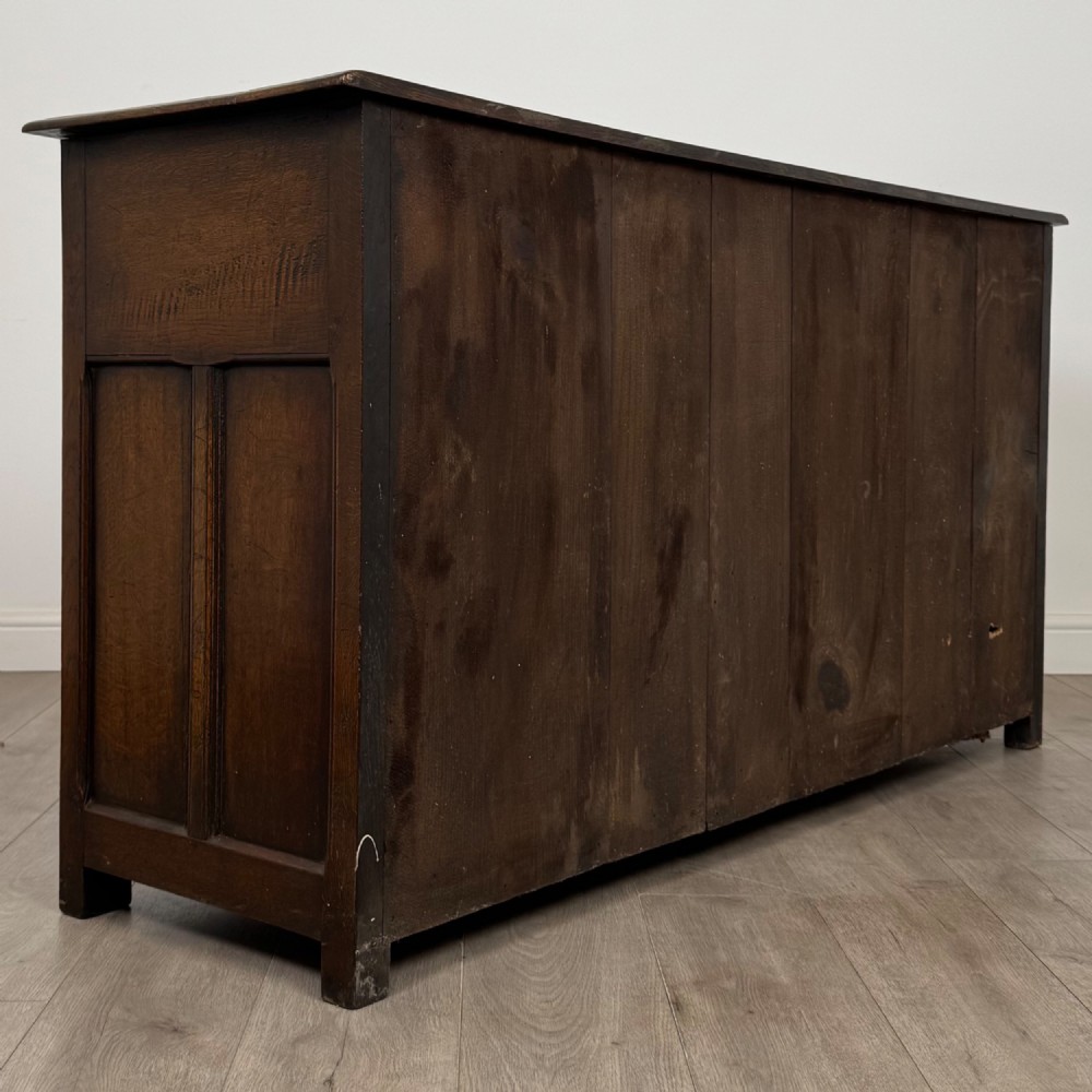 Antique 20th Century Jacobean Style Sideboard In Oak View V