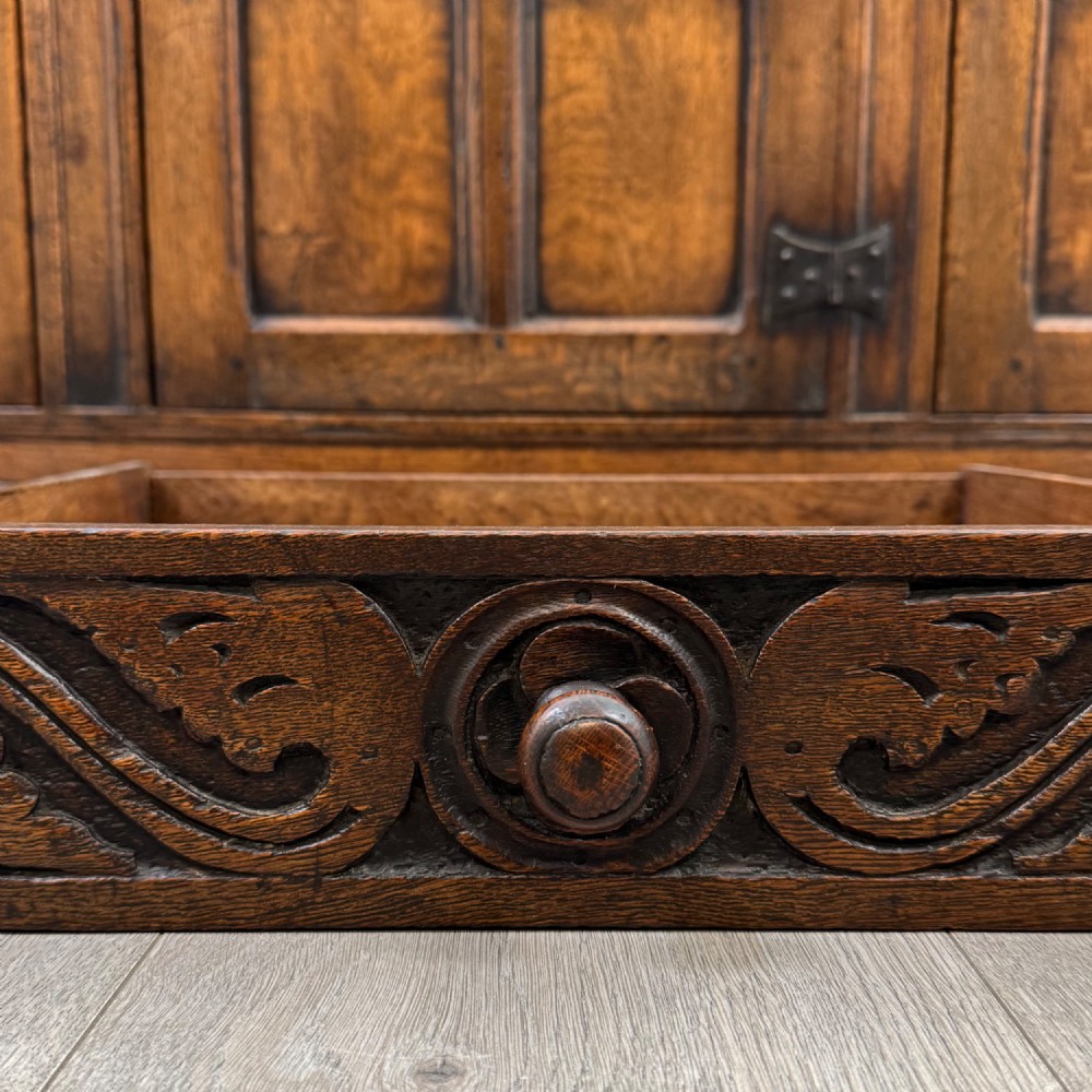 Antique 20th Century Jacobean Style Sideboard In Oak View XII