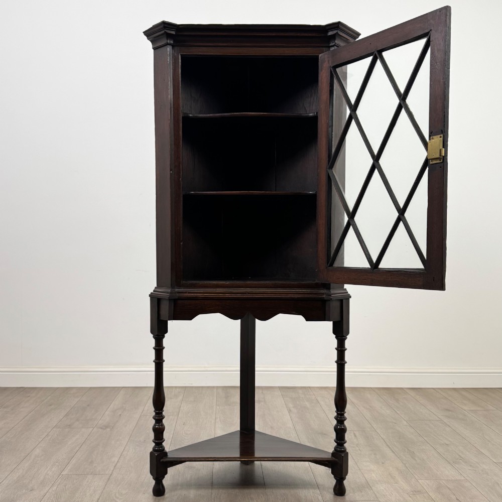 Antique 19th Century Small Victorian Corner Cabinet In Oak View II