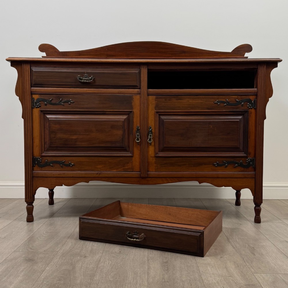 Antique 20th Century Edwardian Sideboard In Walnut View XI
