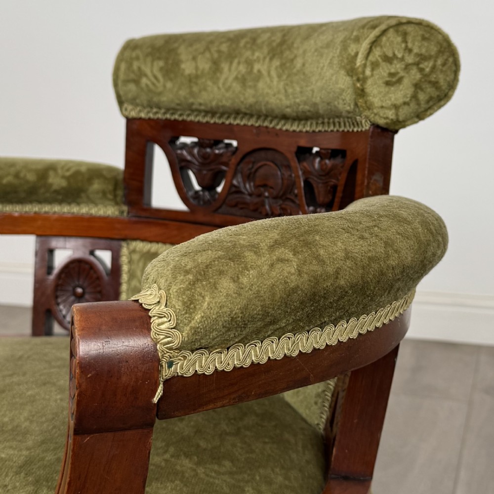 Antique 20th Century Edwardian Pair Of Tub Chairs In Walnut View XIII
