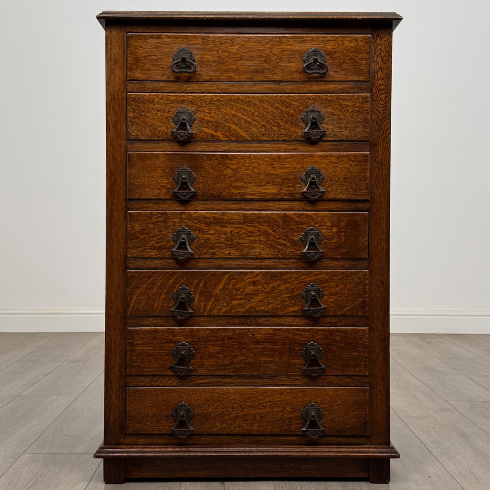 Antique 20th Century Edwardian Chest Of Drawers In Oak