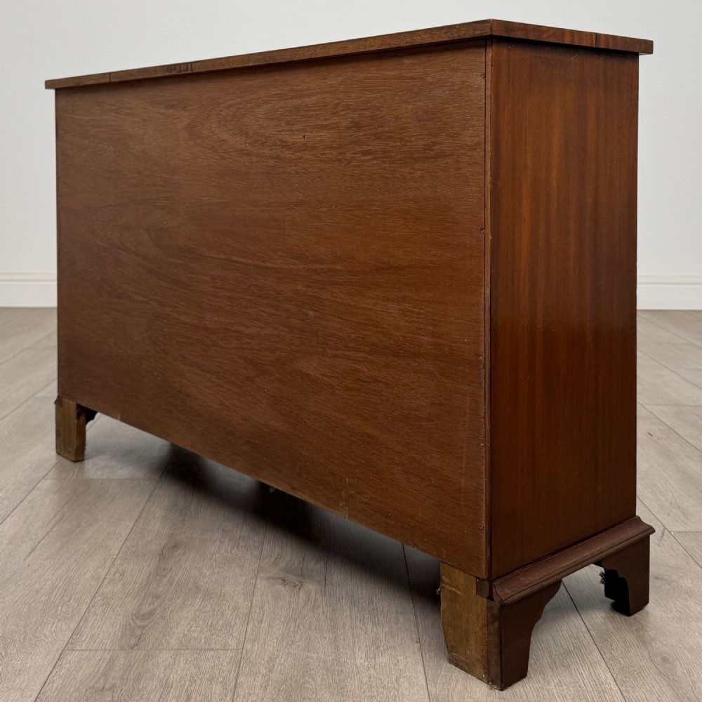 Antique 20th Century Small Breakfront Sideboard In Mahogany View VII