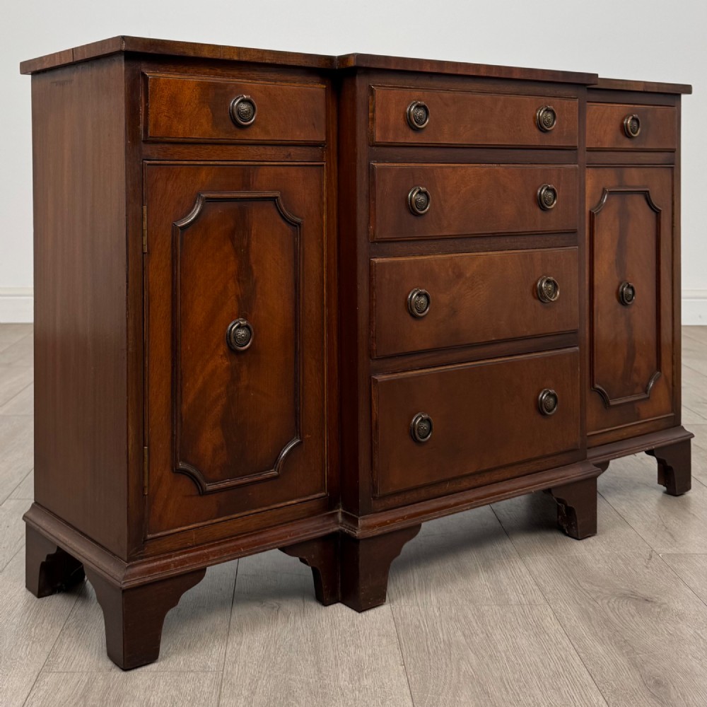 Antique 20th Century Small Breakfront Sideboard In Mahogany View IX