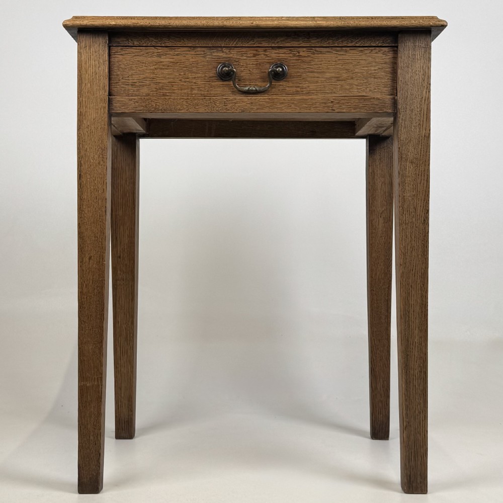 Antique 20th Century Good Quality Side Table In Oak