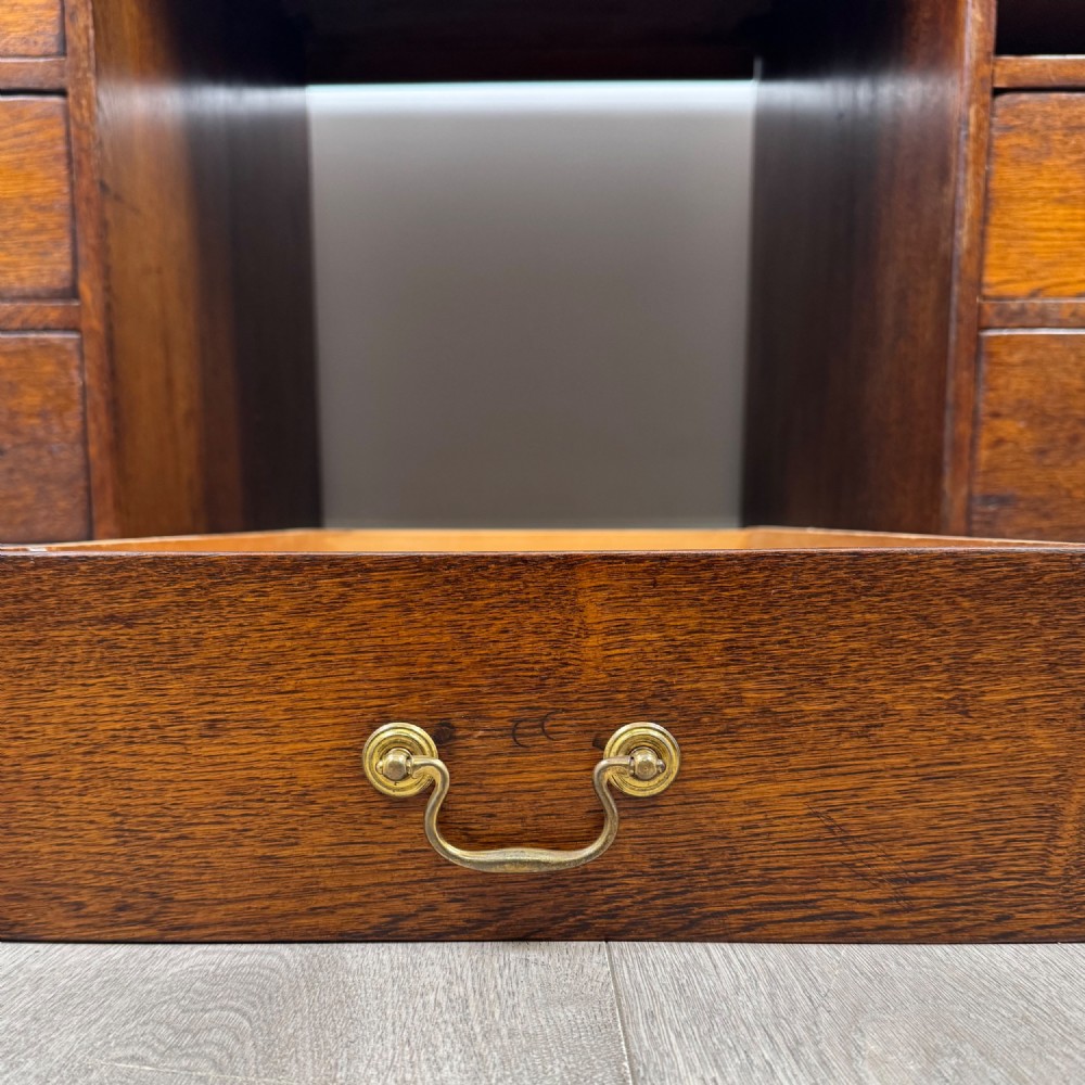 Antique 19th Century Large Victorian Pedestal Desk In Oak View XI
