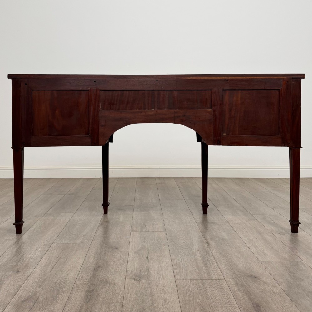 Antique 20th Century Georgian Style Sideboard In Mahogany View V