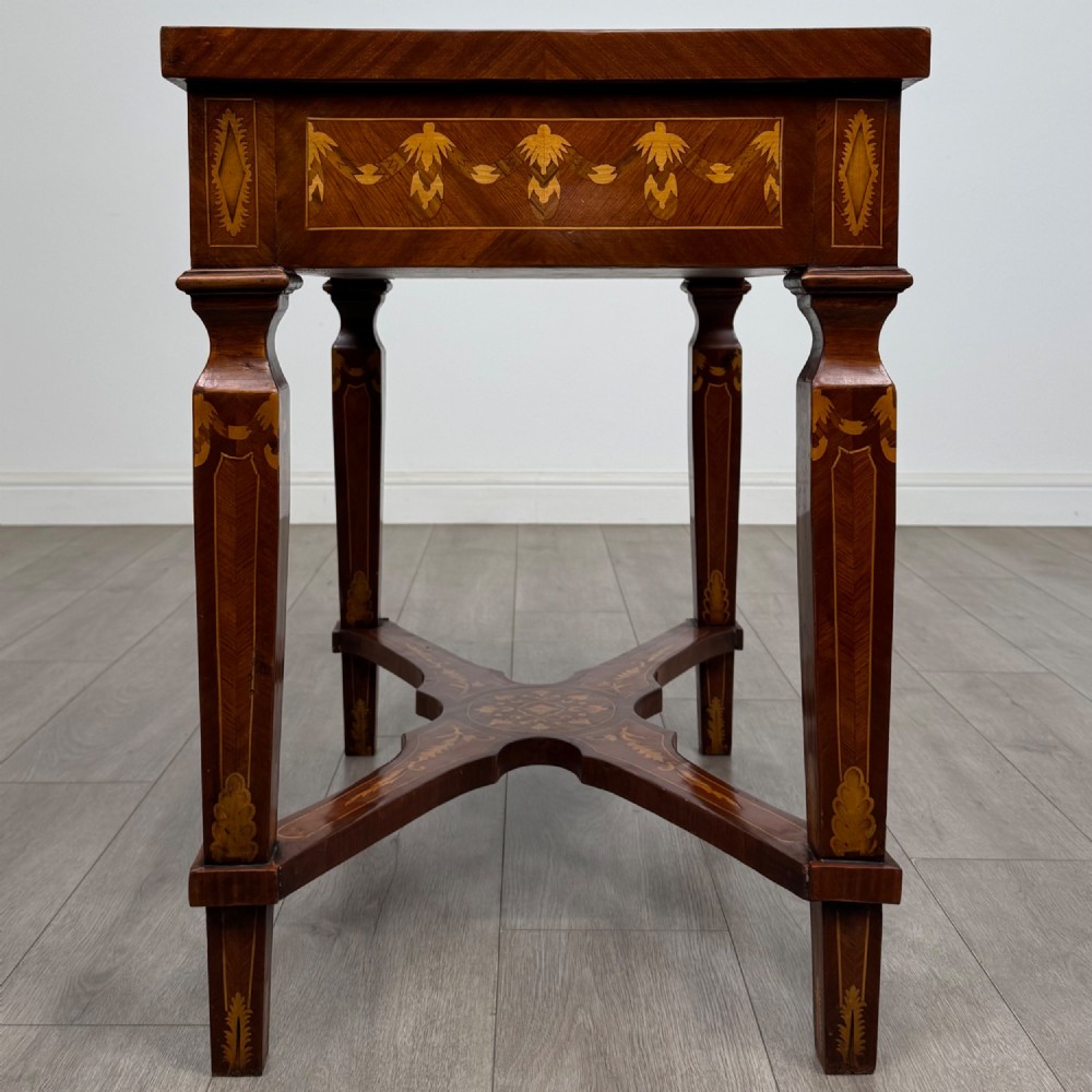 Antique 20th Century Inlaid Side Table In Mahogany View III