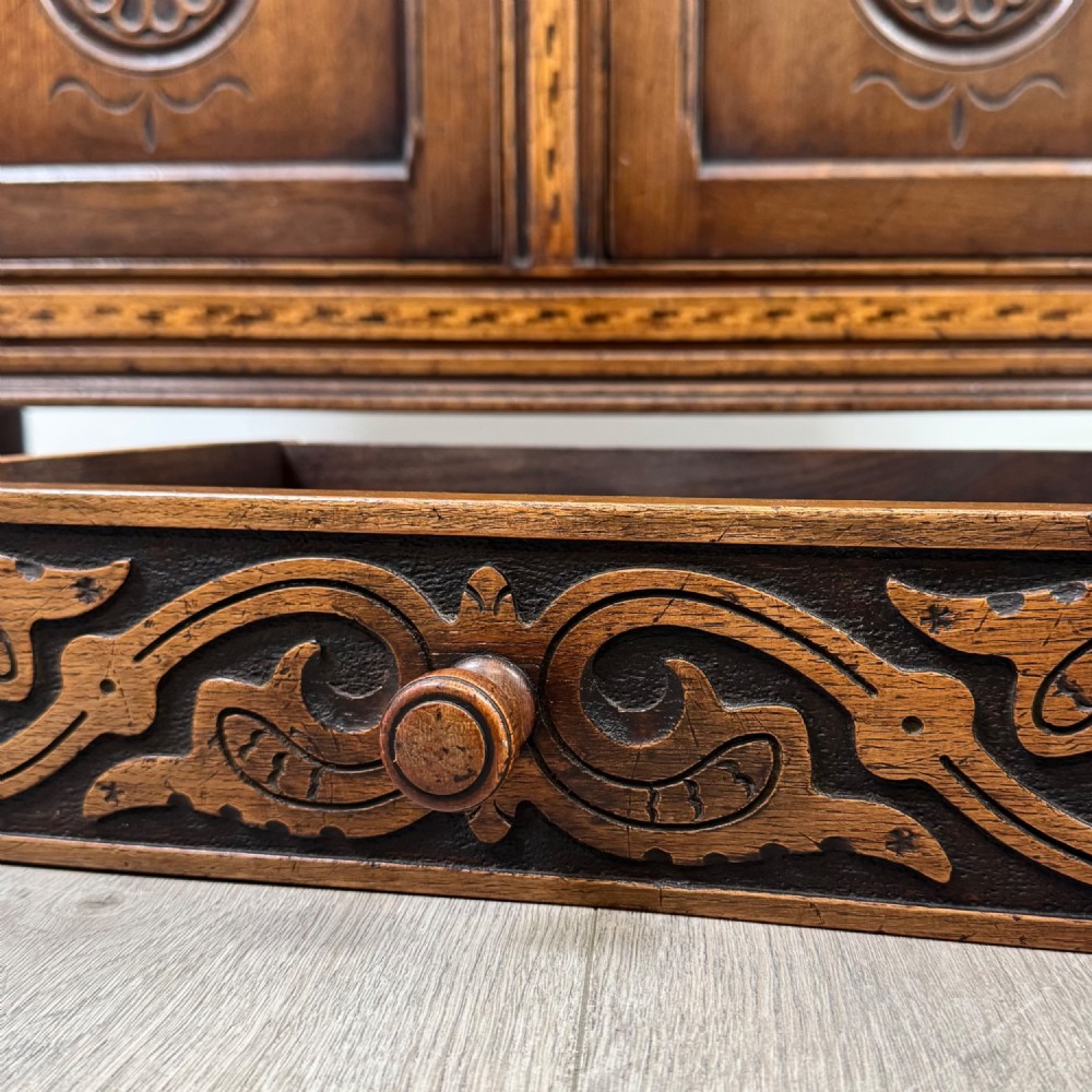Antique 20th Century Fine Quality Welsh Dresser In Oak View XII