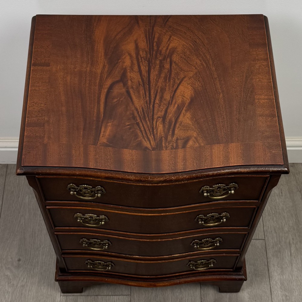 Antique 20th Century Small Chest Of Drawers In Mahogany View IX