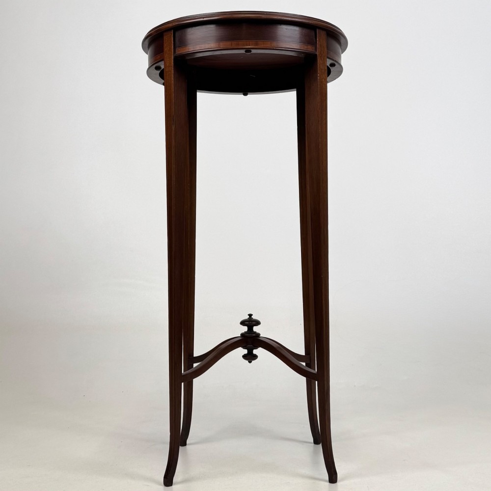 Antique 20th Century Edwardian Side Table In Mahogany View V