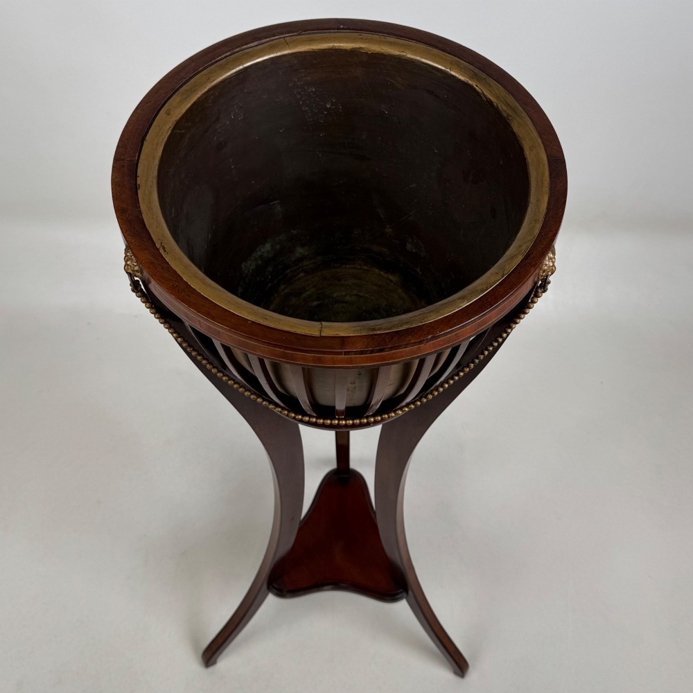 Antique 20th Century Edwardian Plant Stand In Mahogany View VII